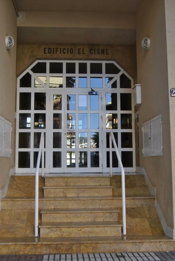 Apartamento Frente Al Mar,Primera Linea Rincón de la Victoria Exterior foto
